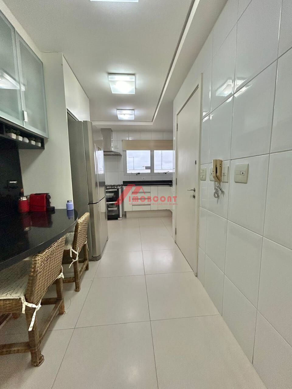 Apartamento à venda com 3 quartos, 169m² - Foto 13