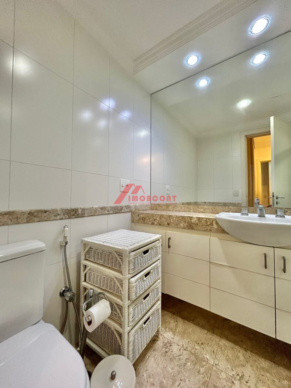 Apartamento à venda com 3 quartos, 169m² - Foto 15