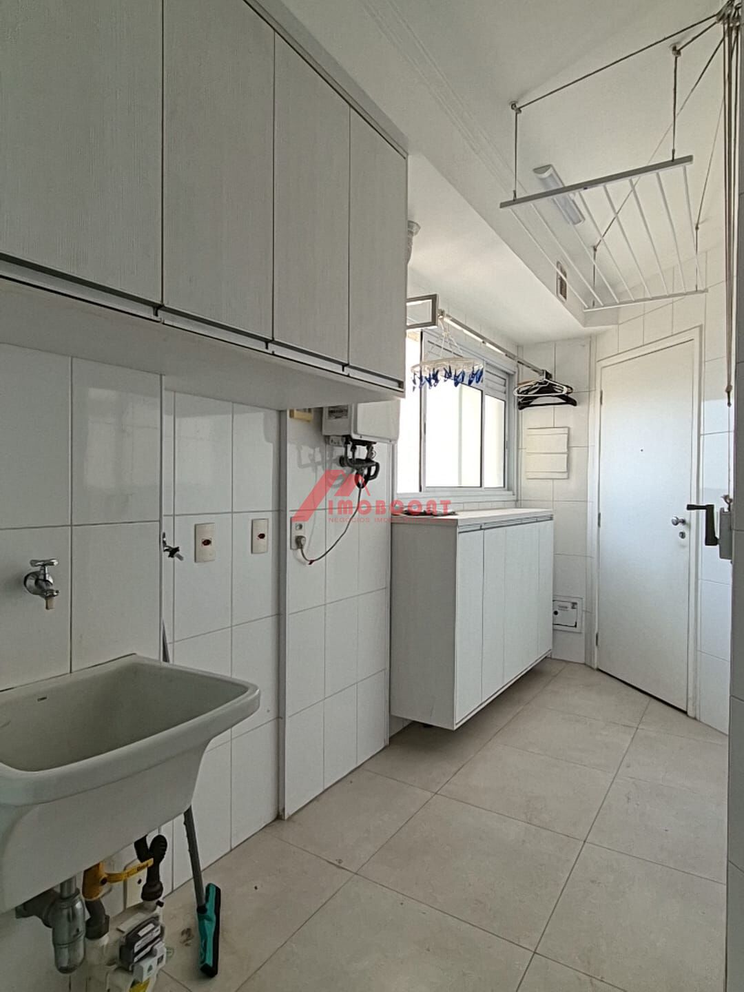 Apartamento à venda com 3 quartos, 133m² - Foto 18