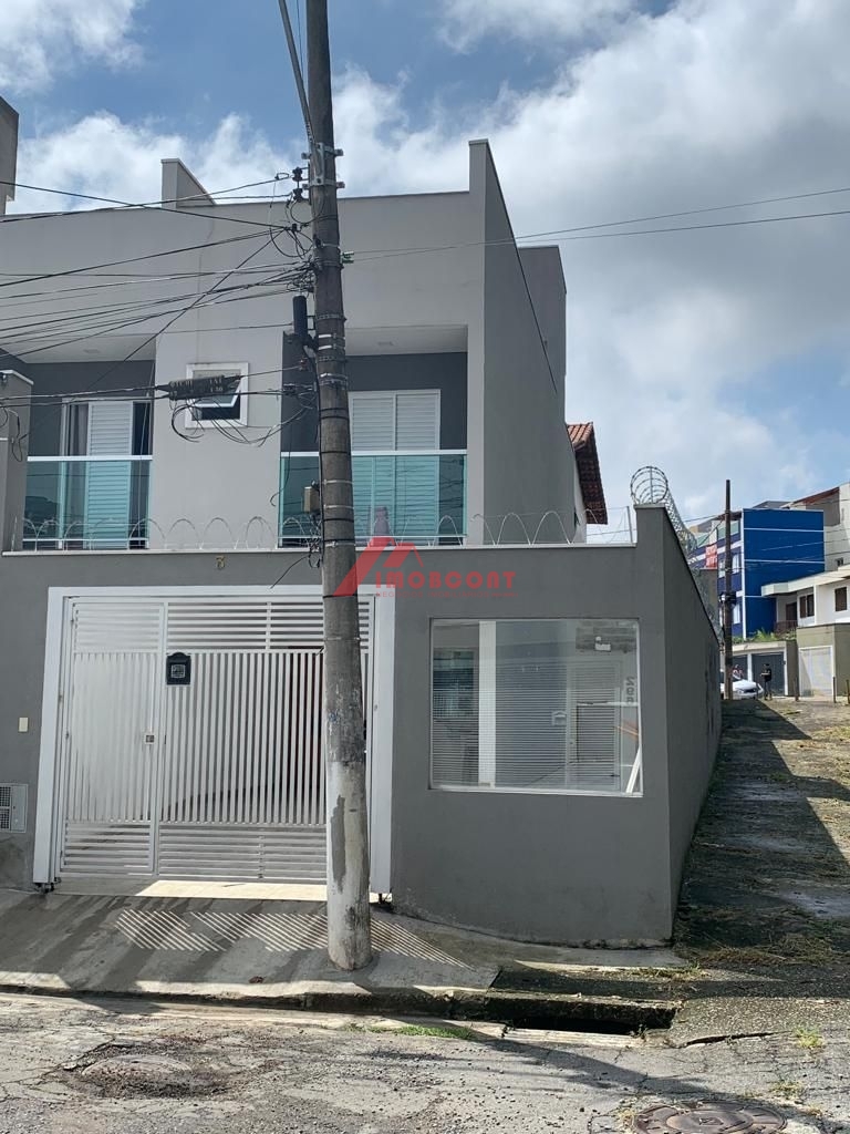 Sobrado à venda com 3 quartos, 125m² - Foto 1