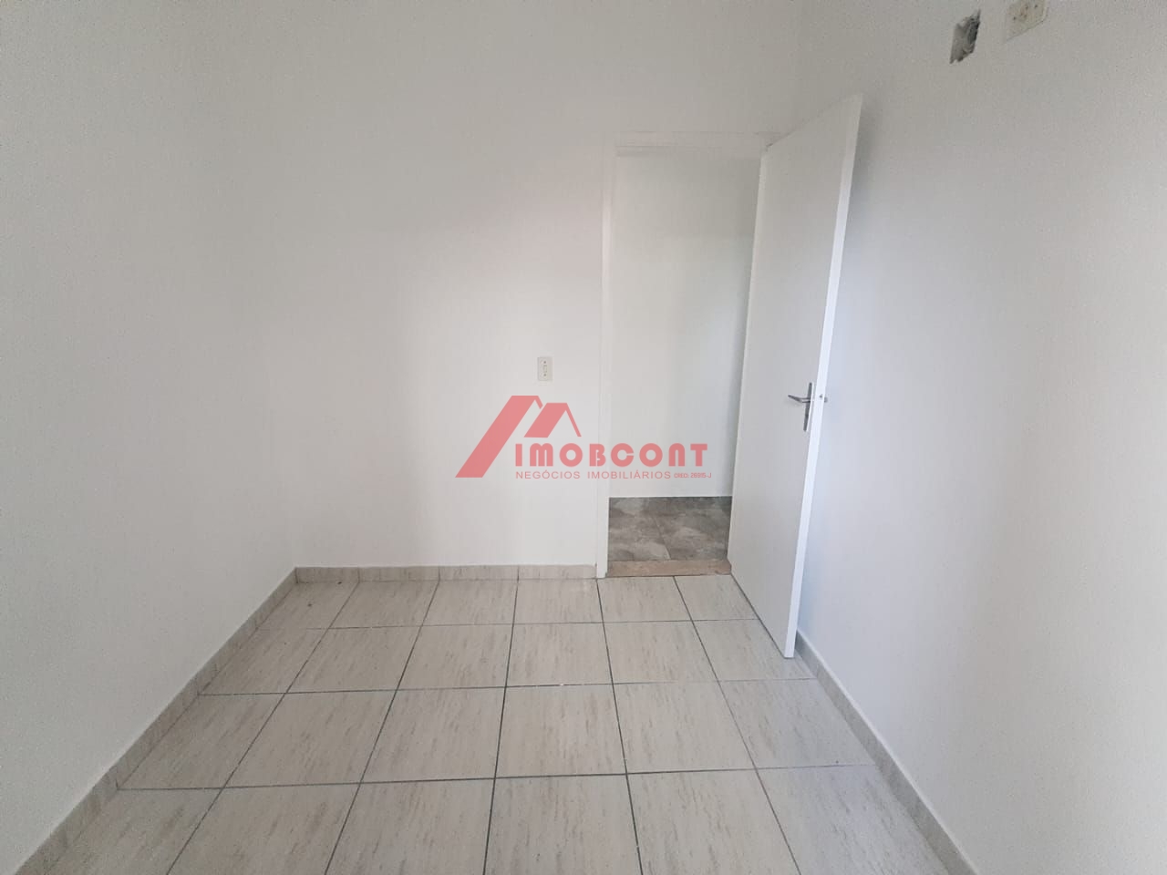 Apartamento à venda com 2 quartos, 60m² - Foto 10