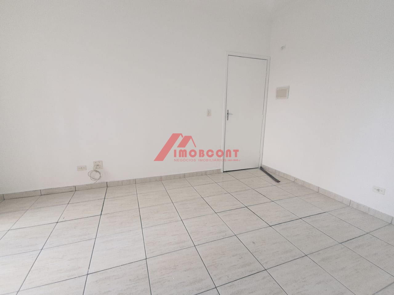 Apartamento à venda com 2 quartos, 60m² - Foto 2