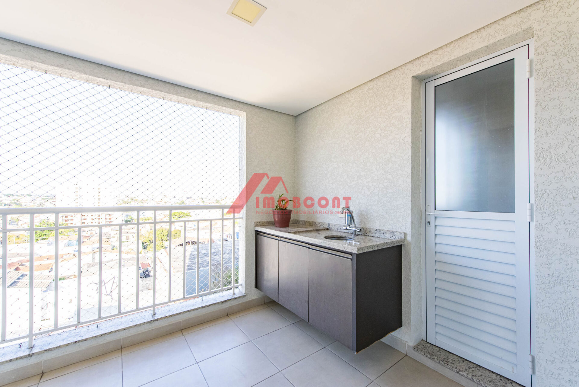 Apartamento para alugar com 3 quartos, 75m² - Foto 8