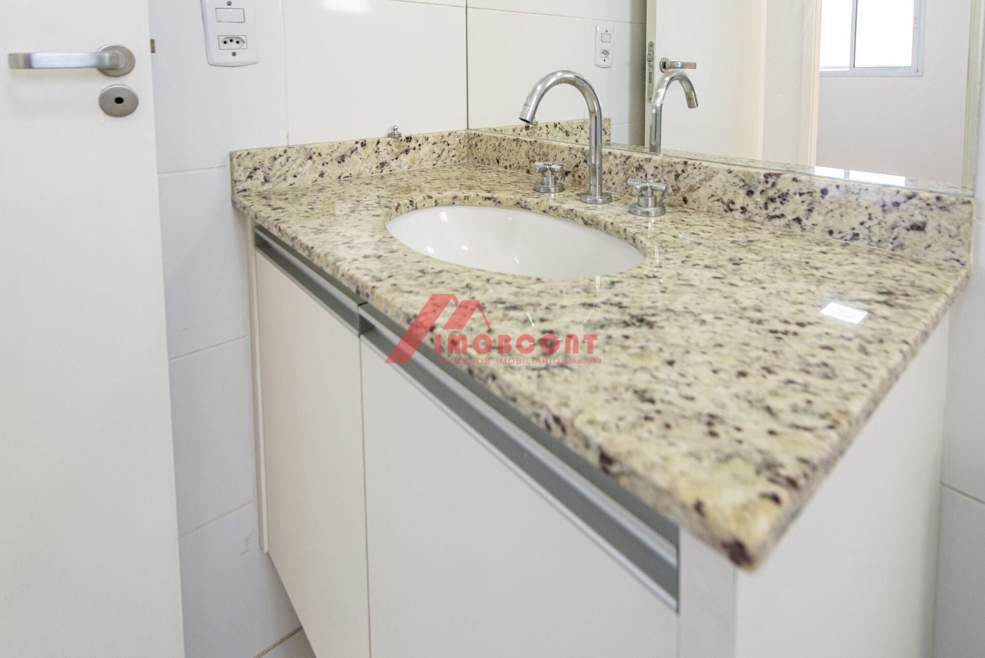 Apartamento para alugar com 3 quartos, 75m² - Foto 14