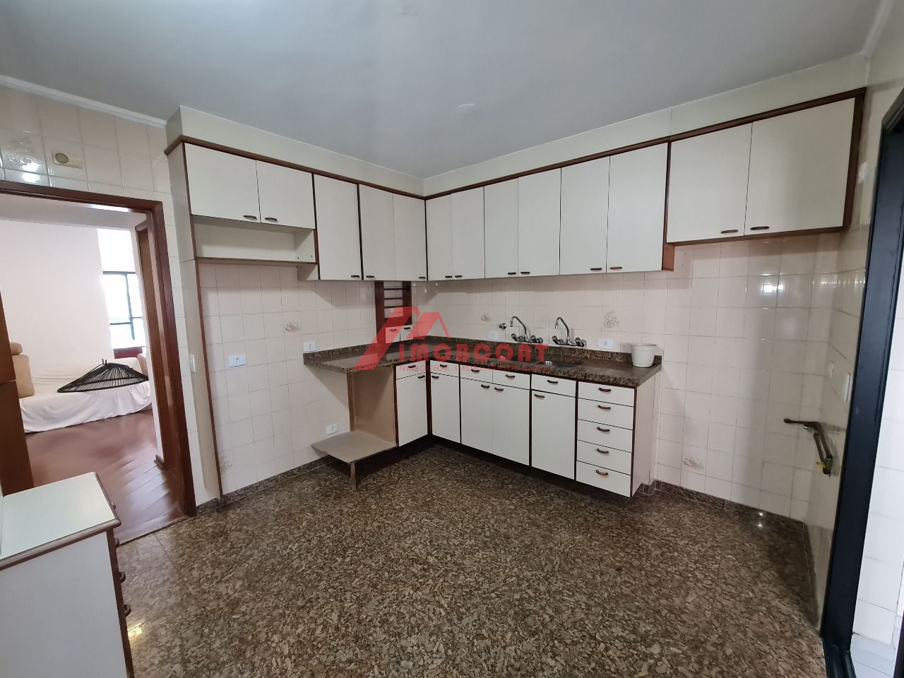 Apartamento à venda com 3 quartos, 117m² - Foto 15