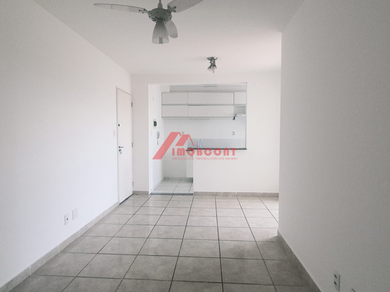 Apartamento à venda com 2 quartos, 50m² - Foto 1