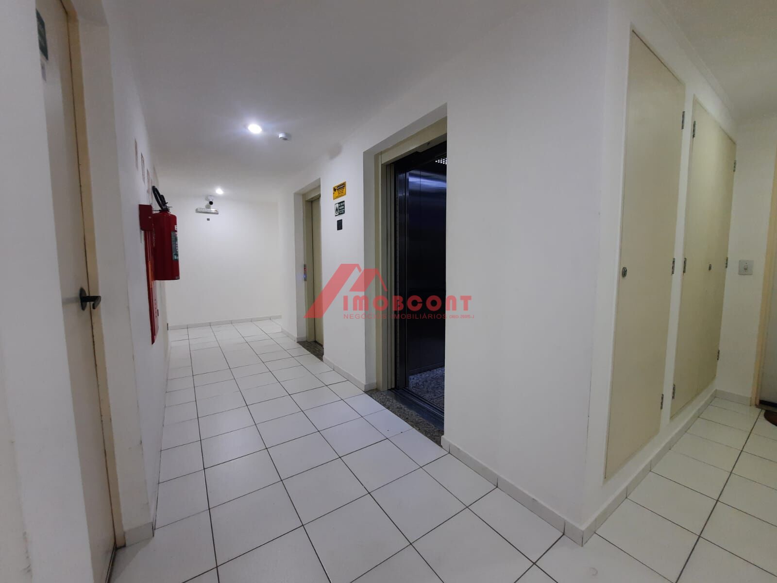 Apartamento à venda com 2 quartos, 49m² - Foto 19