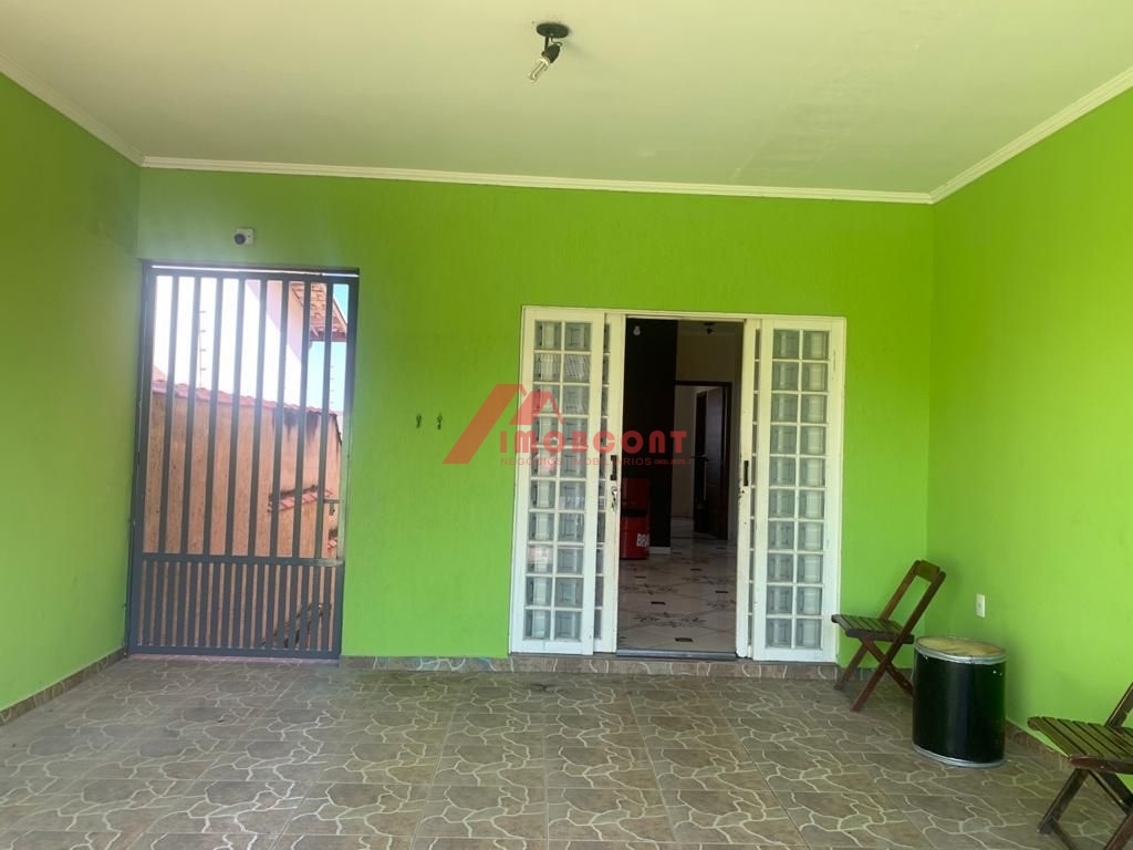 Casa à venda com 3 quartos, 250m² - Foto 4