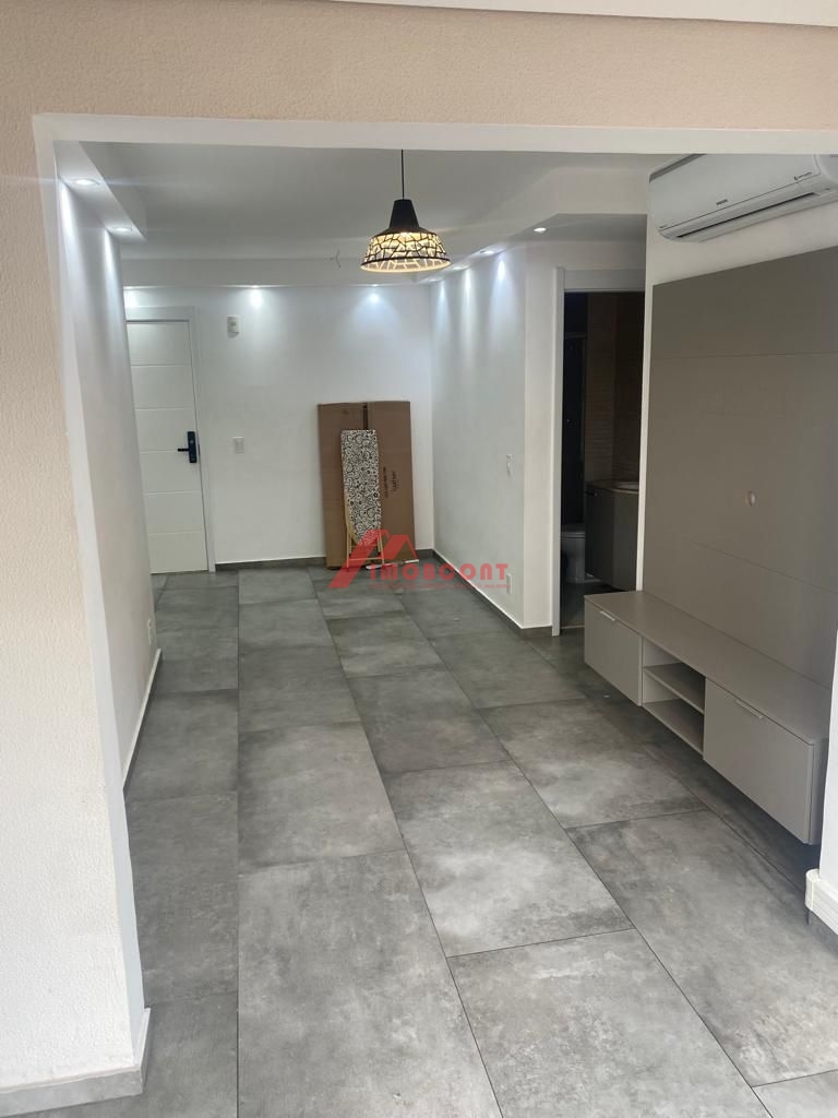 Apartamento à venda com 2 quartos, 70m² - Foto 7