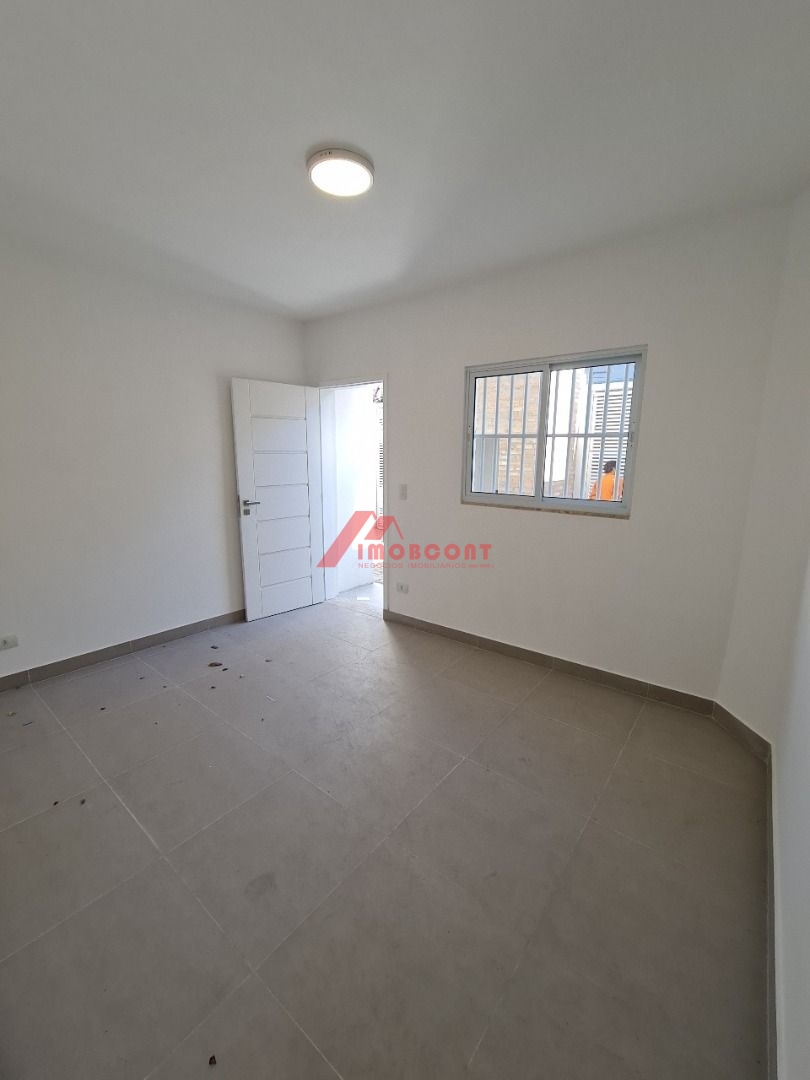 Casa à venda com 2 quartos, 75m² - Foto 13