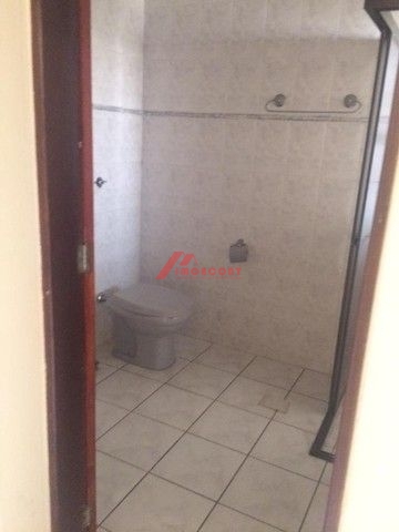 Casa à venda com 3 quartos, 440m² - Foto 12