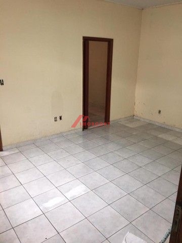 Casa à venda com 3 quartos, 440m² - Foto 5