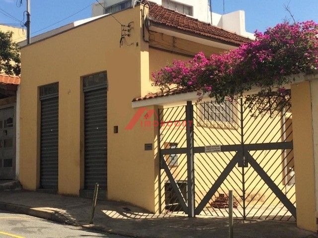 Casa à venda com 3 quartos, 440m² - Foto 1