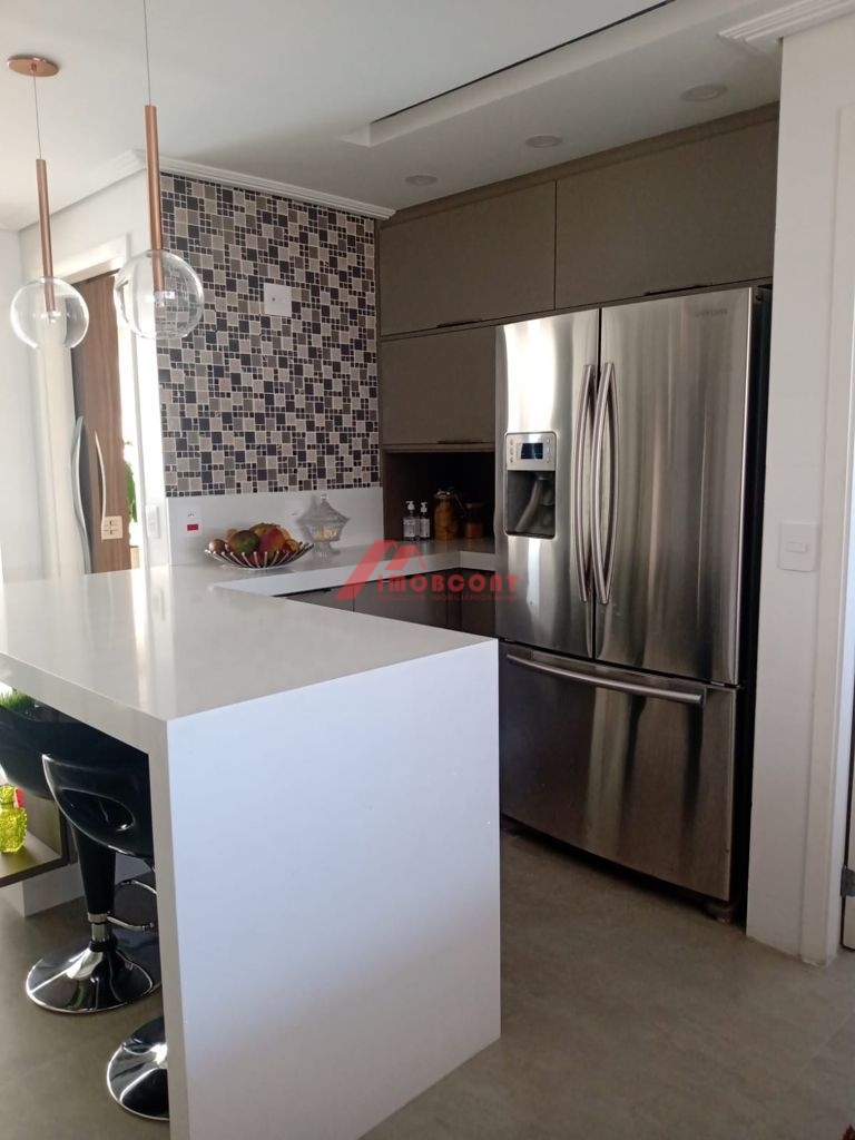 Apartamento à venda com 4 quartos, 190m² - Foto 19