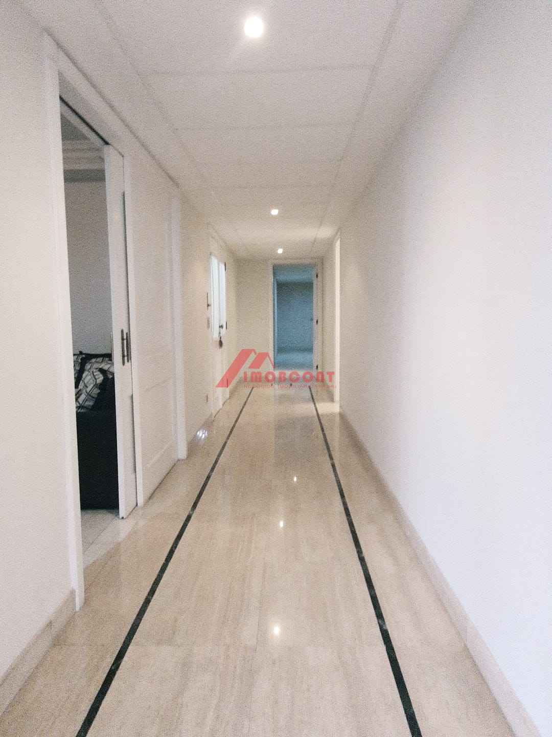 Apartamento à venda com 4 quartos, 317m² - Foto 10