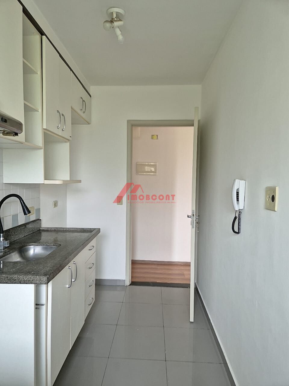 Apartamento à venda com 2 quartos, 50m² - Foto 18