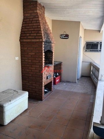 Sobrado à venda com 4 quartos, 214m² - Foto 4