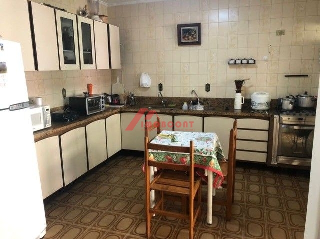 Sobrado à venda com 4 quartos, 214m² - Foto 7