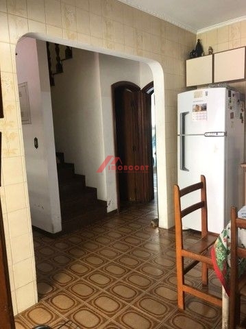 Sobrado à venda com 4 quartos, 214m² - Foto 8