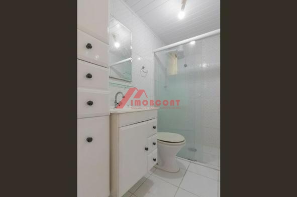 Apartamento à venda com 2 quartos, 64m² - Foto 10