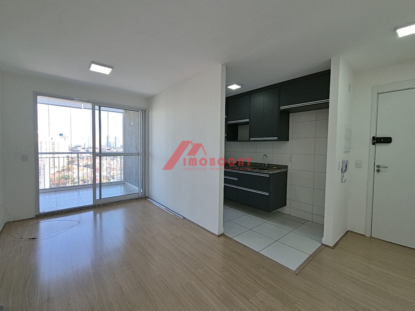 Apartamento à venda com 3 quartos, 66m² - Foto 3