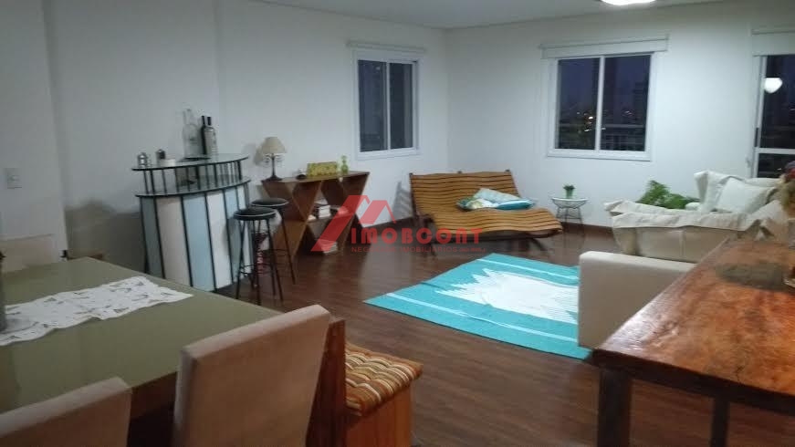 Apartamento à venda com 3 quartos, 196m² - Foto 7