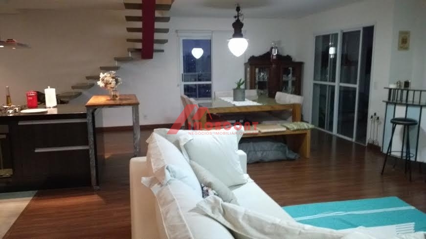 Apartamento à venda com 3 quartos, 196m² - Foto 4