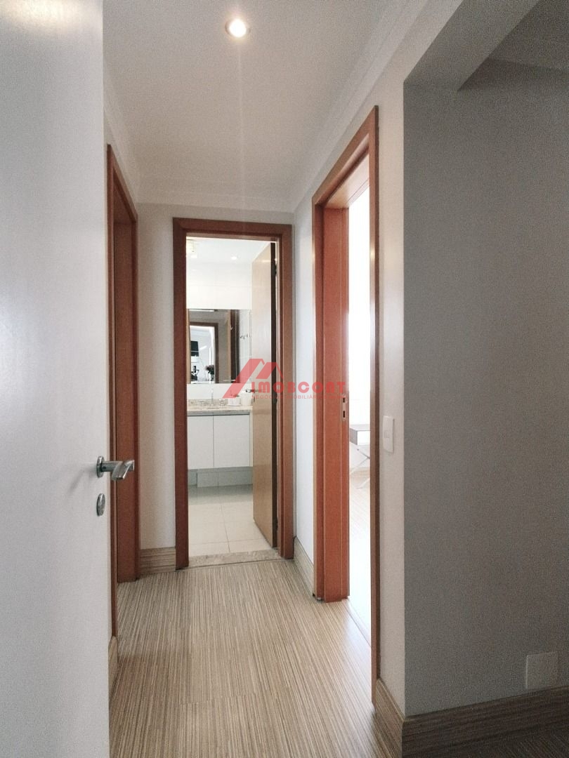 Apartamento à venda com 4 quartos, 213m² - Foto 31