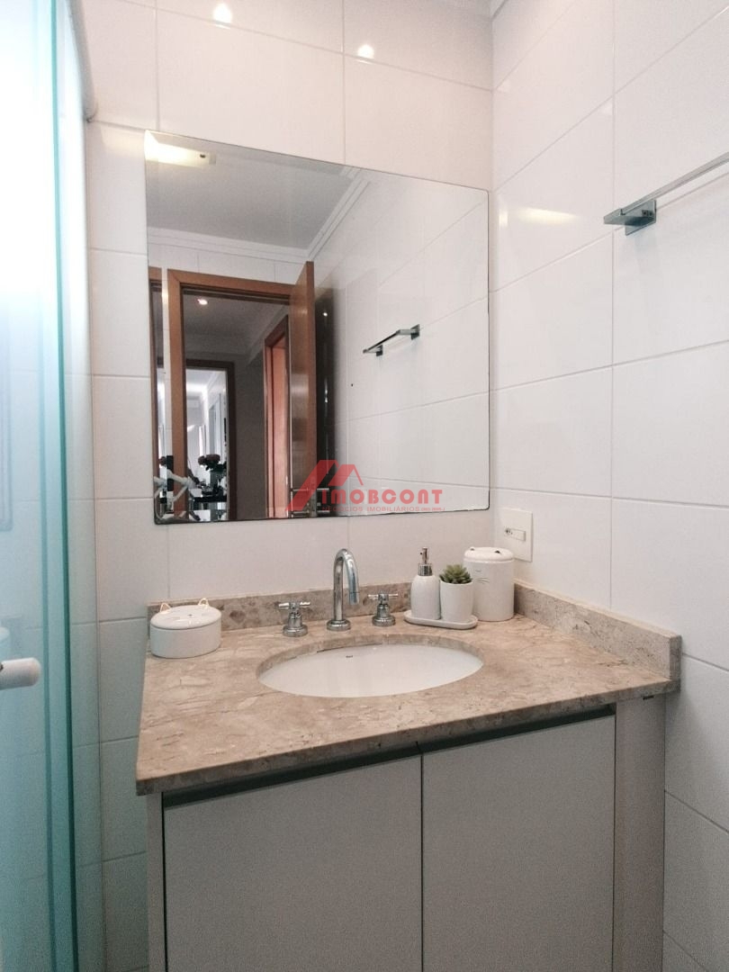 Apartamento à venda com 4 quartos, 213m² - Foto 37