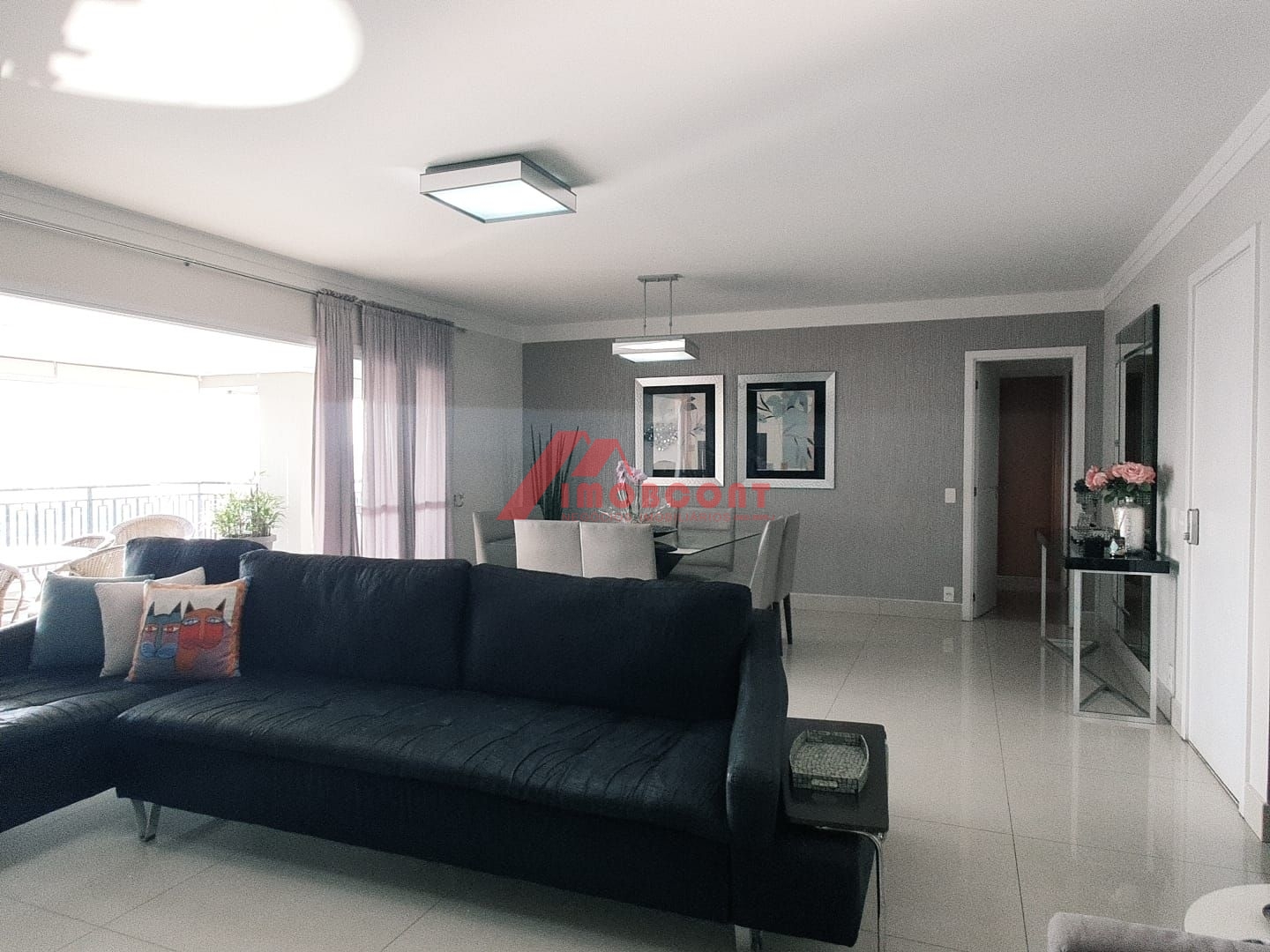 Apartamento à venda com 4 quartos, 213m² - Foto 9