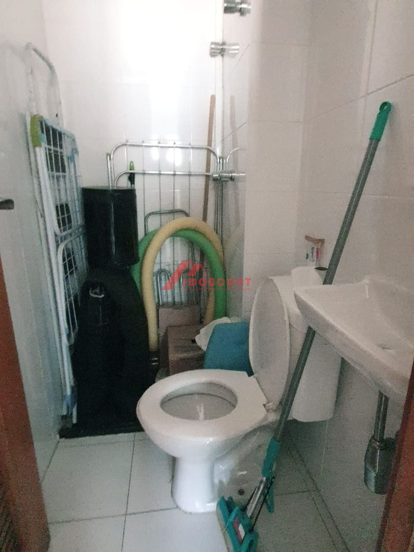 Apartamento à venda com 4 quartos, 213m² - Foto 56