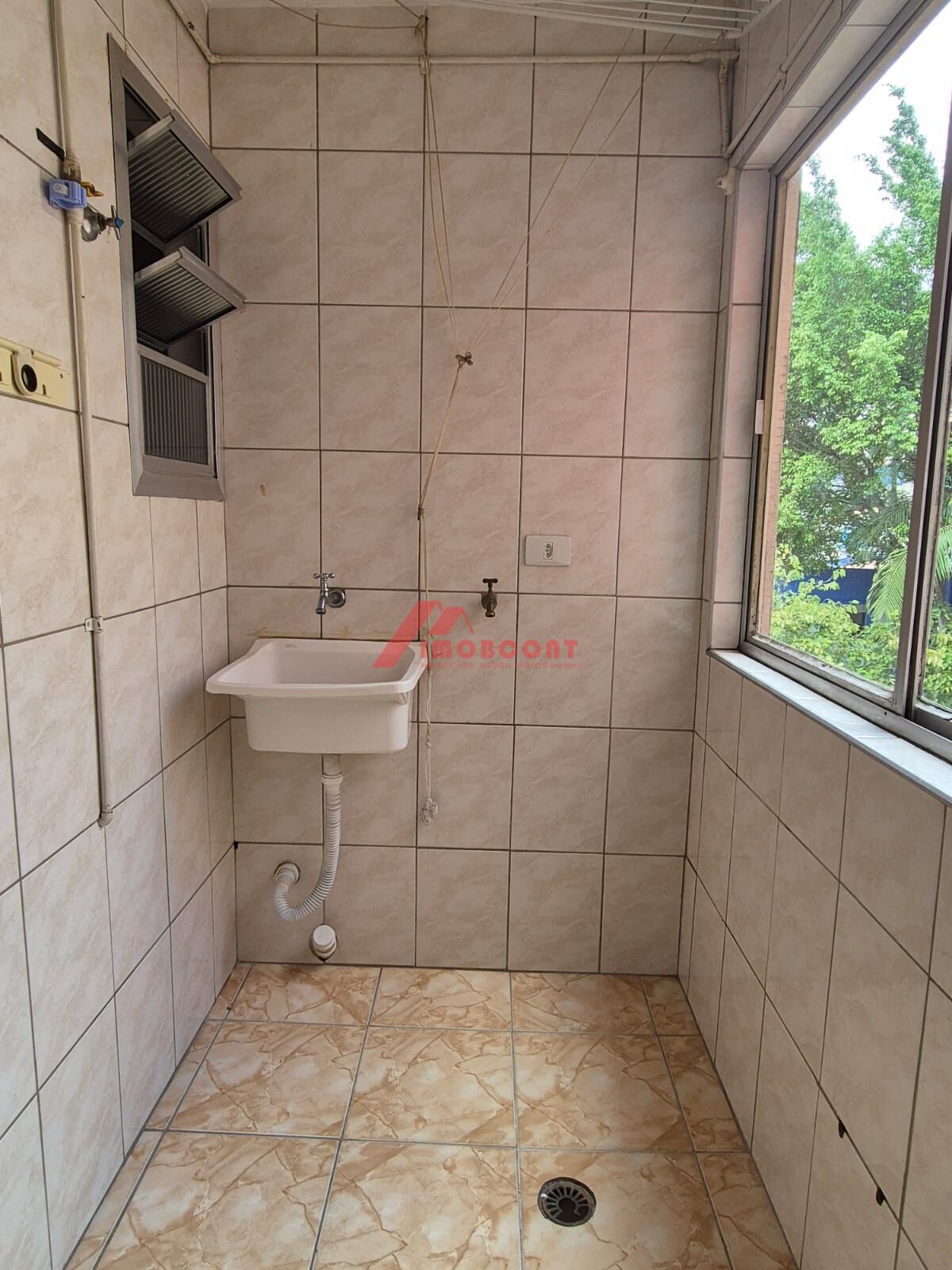 Apartamento para alugar com 2 quartos, 64m² - Foto 18