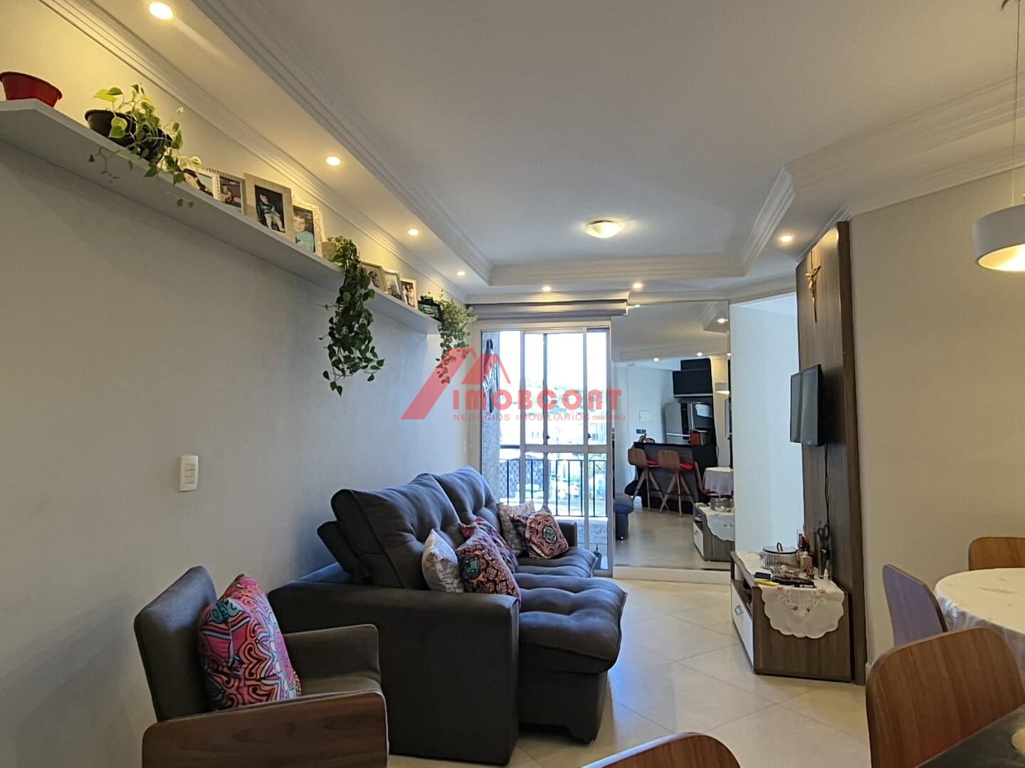 Apartamento à venda com 3 quartos, 61m² - Foto 1