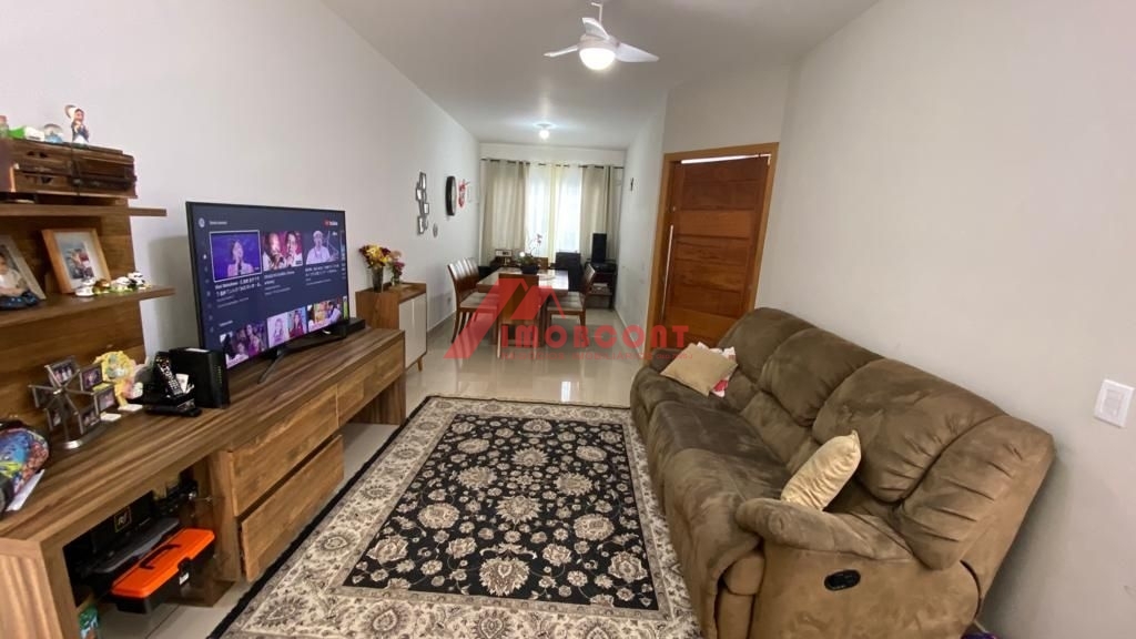 Sobrado à venda com 3 quartos, 152m² - Foto 1