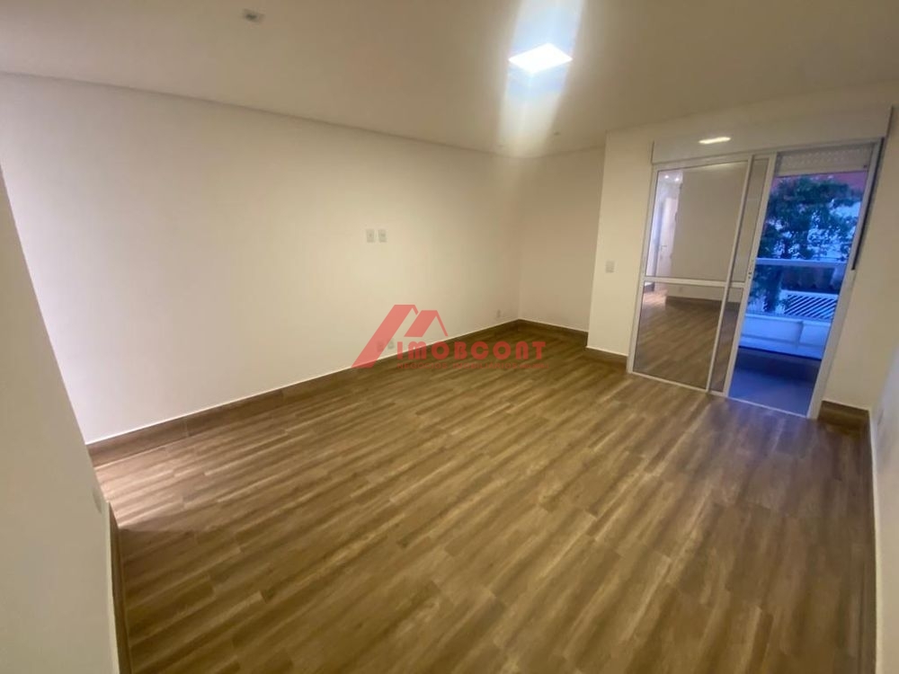 Sobrado à venda com 4 quartos, 200m² - Foto 8