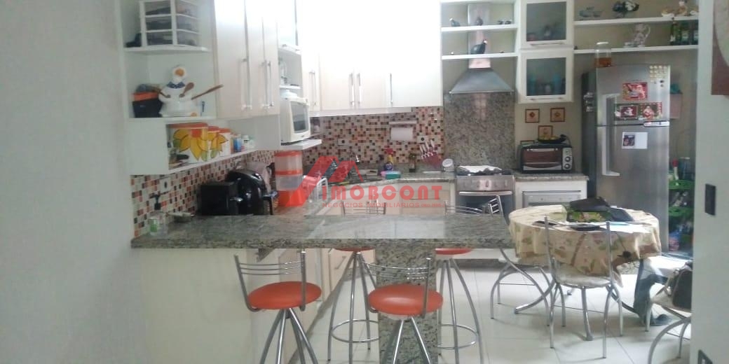 Sobrado à venda com 2 quartos, 160m² - Foto 11