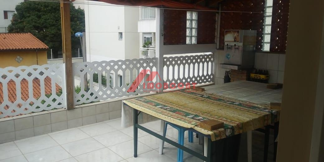 Sobrado à venda com 2 quartos, 160m² - Foto 25