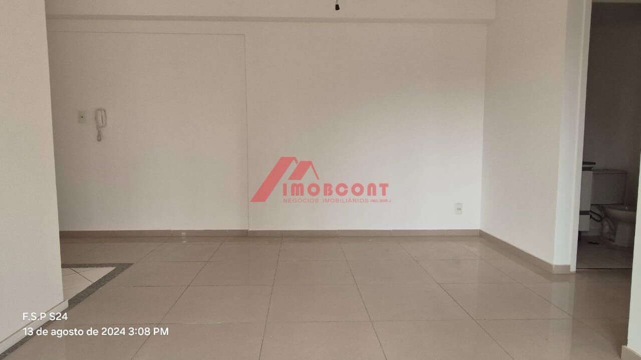 Apartamento à venda com 2 quartos, 68m² - Foto 4