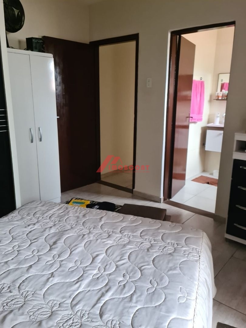 Sobrado à venda com 3 quartos, 205m² - Foto 21