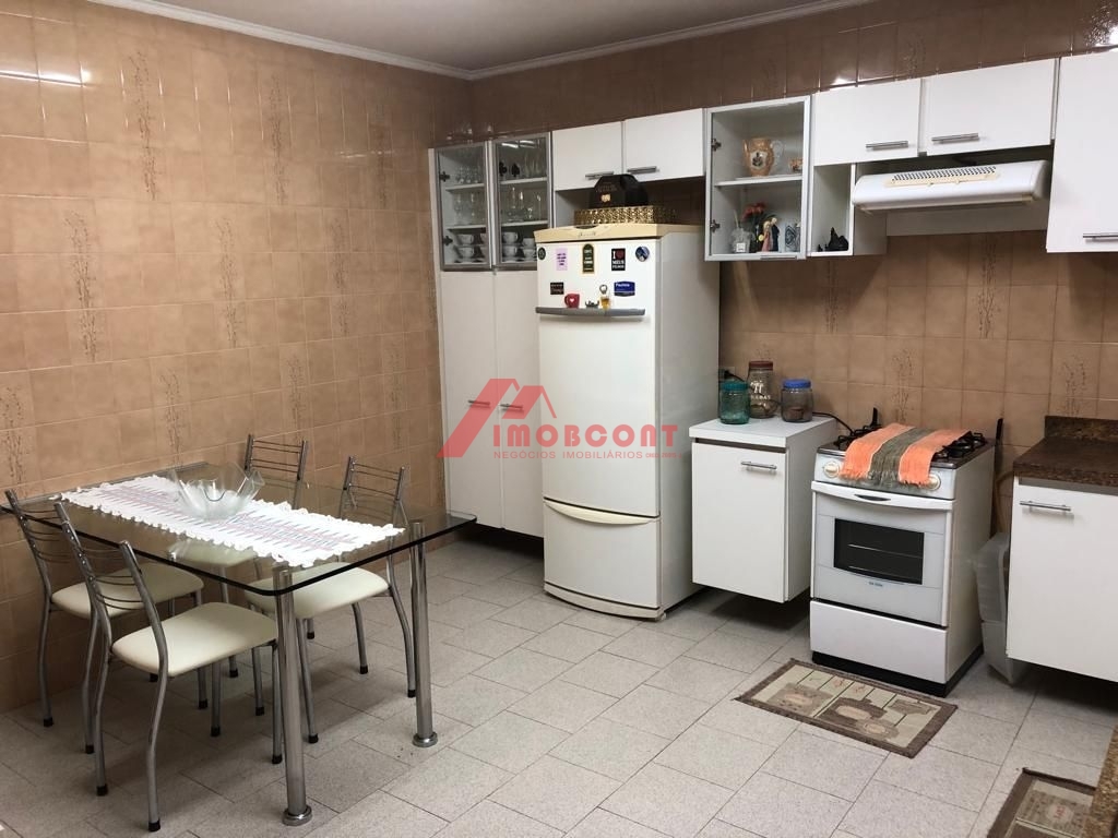 Sobrado à venda com 4 quartos, 238m² - Foto 30