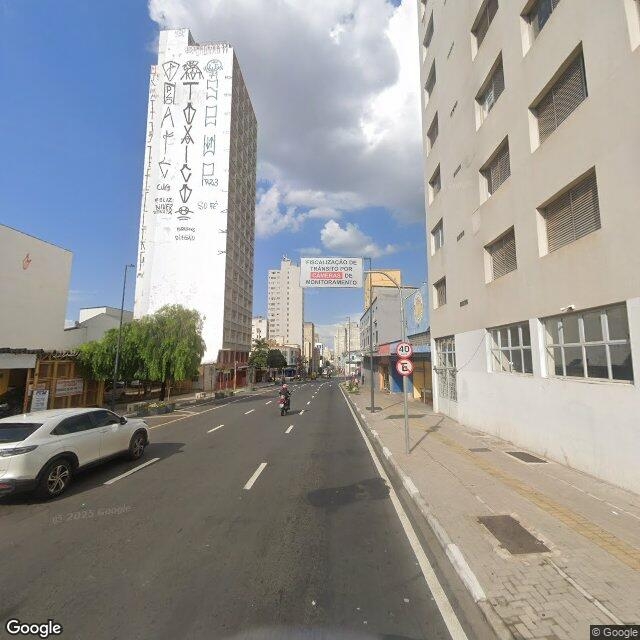 Imagem estática do "Street View" da localização