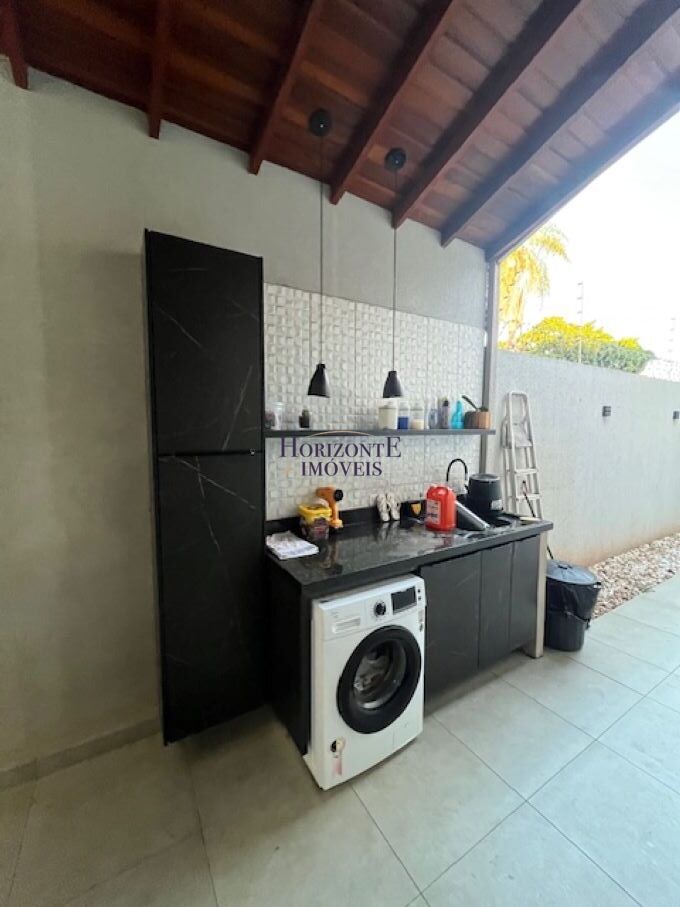 Casa, 3 quartos, 200 m² - Foto 11