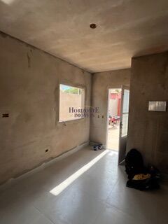 Casa à venda com 2 quartos, 49m² - Foto 6