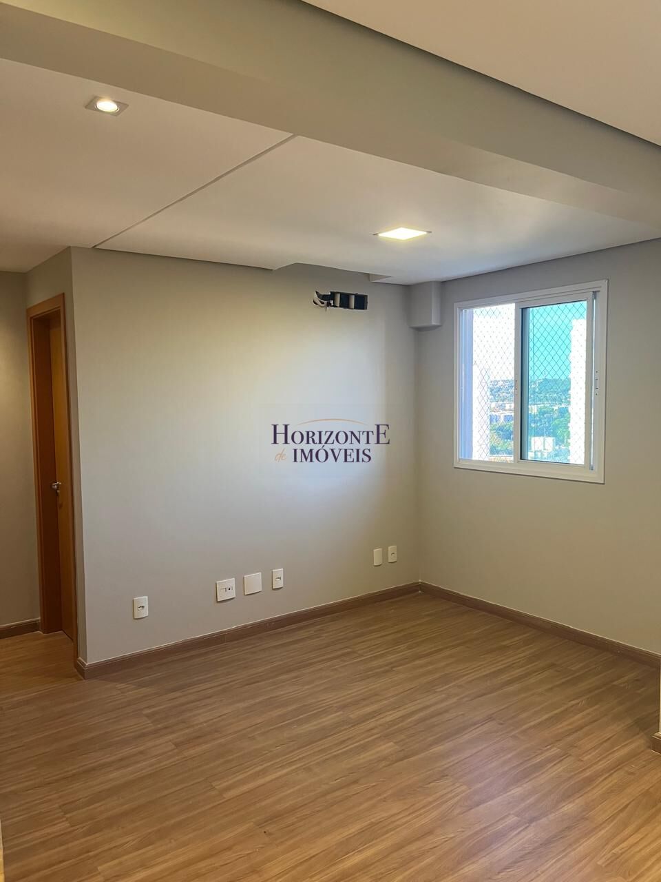 Apartamento para alugar com 2 quartos, 73m² - Foto 12