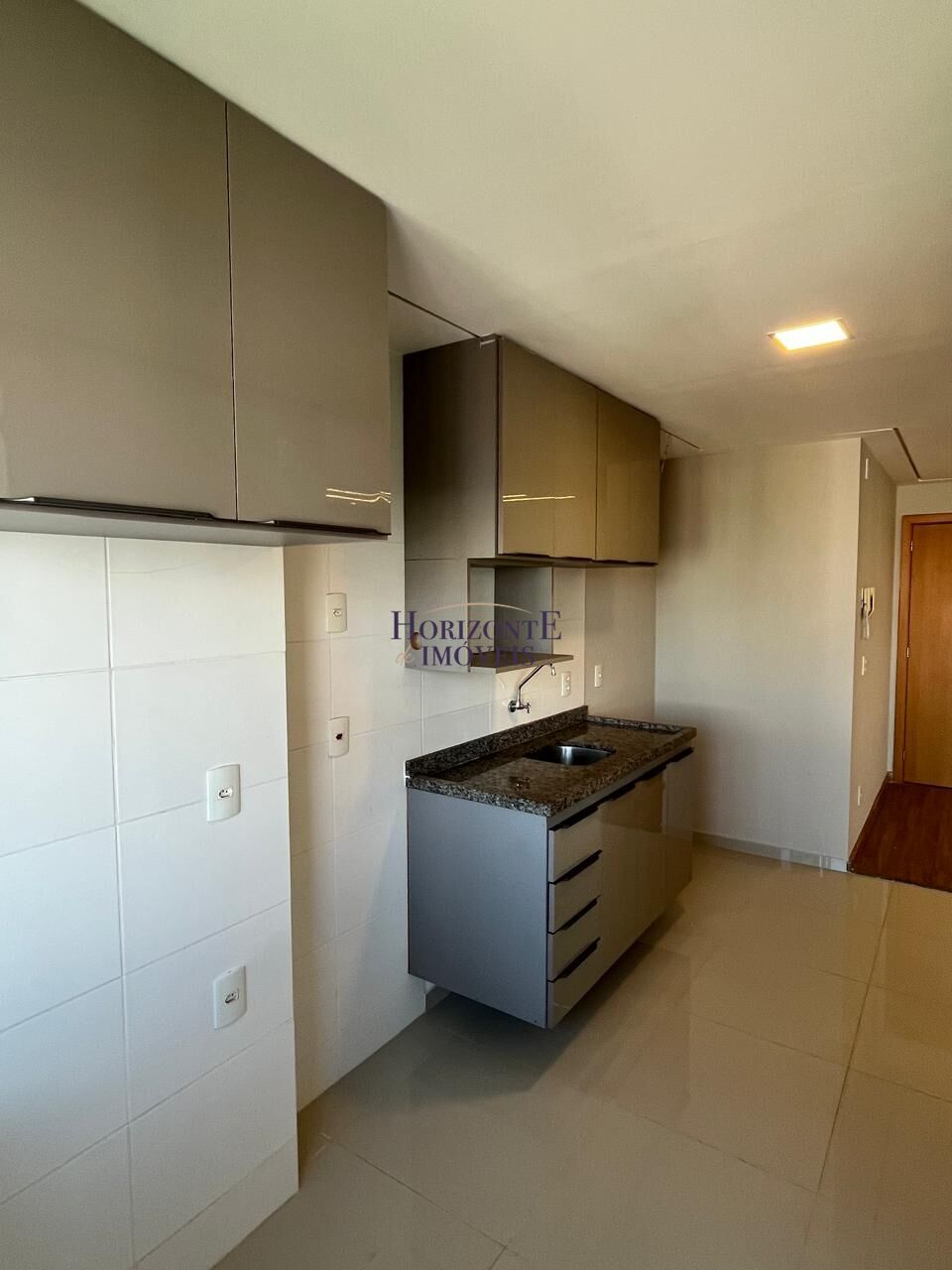 Apartamento para alugar com 2 quartos, 73m² - Foto 8