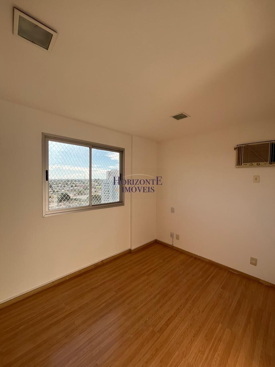 Apartamento para alugar com 2 quartos, 79m² - Foto 11