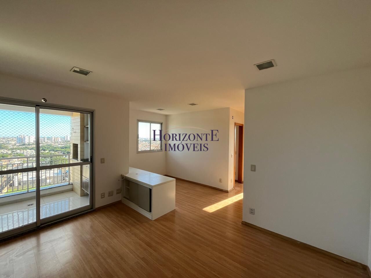 Apartamento para alugar com 2 quartos, 79m² - Foto 8
