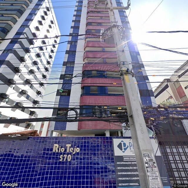 Imagem estática do "Street View" da localização