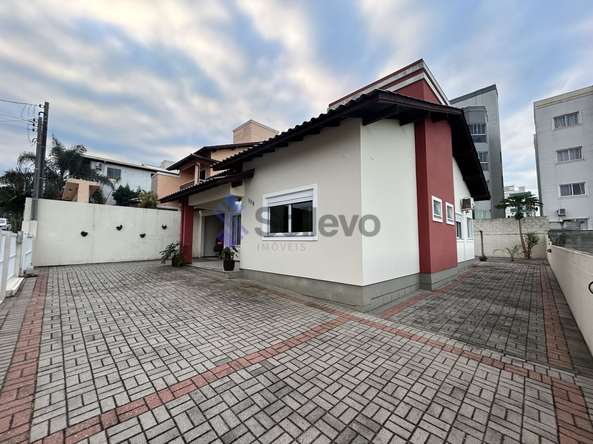 Casa à venda com 2 quartos, 109m² - Foto 24