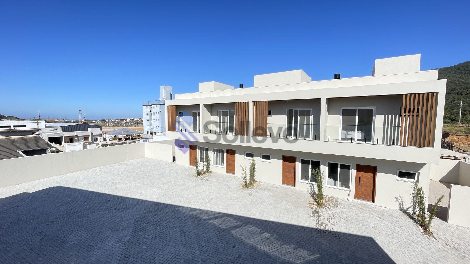 Casa à venda com 2 quartos, 84m² - Foto 3